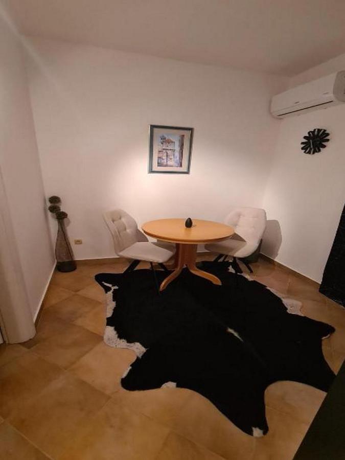 Villa Neda Vodice Eksteriør billede