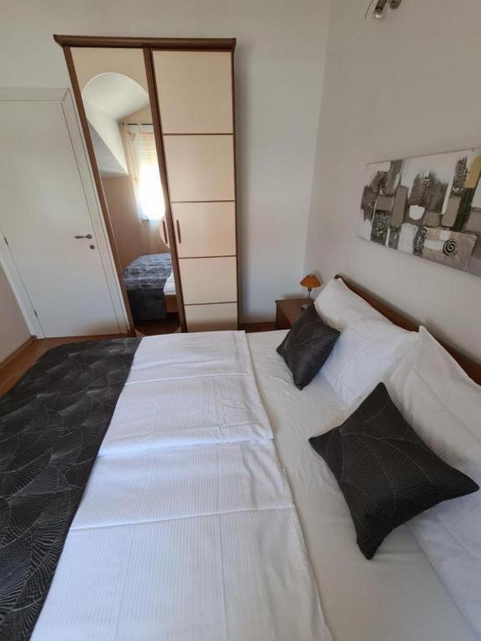 Villa Neda Vodice Eksteriør billede