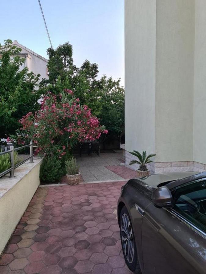 Villa Neda Vodice Eksteriør billede